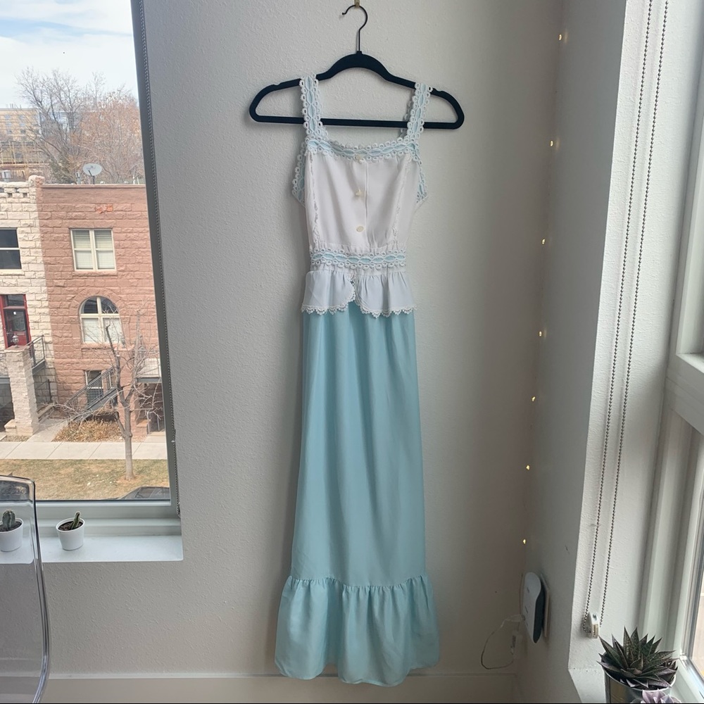 Mitchell 1960s blue and white hostess slip dress